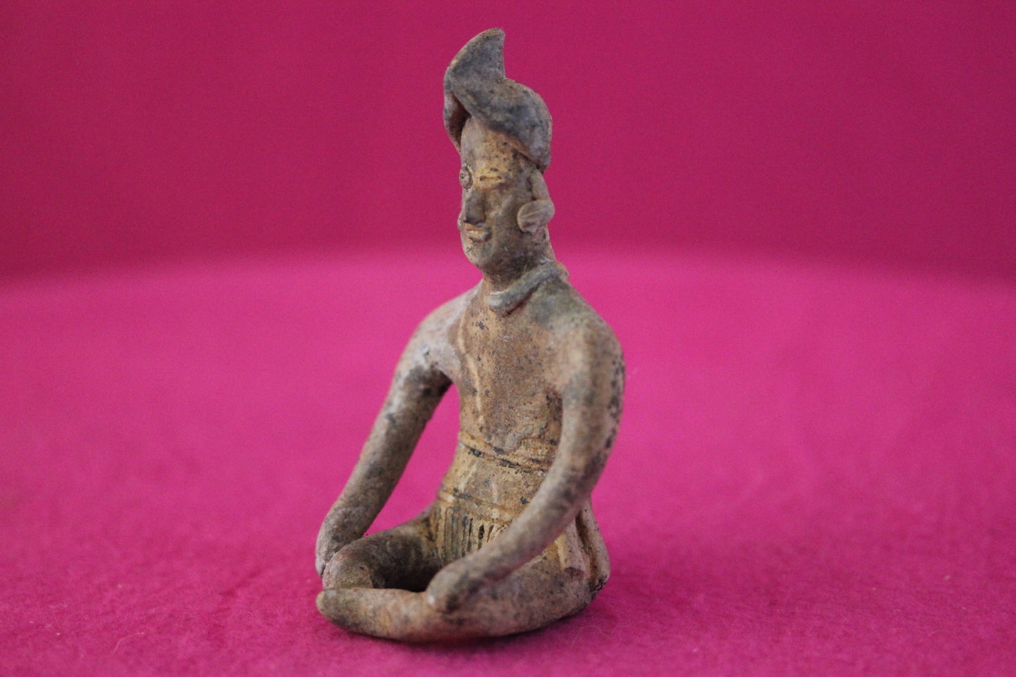 Authentic Pre Columbian Artifact Male Seated Tomb Figure Colima Mexico COA 192