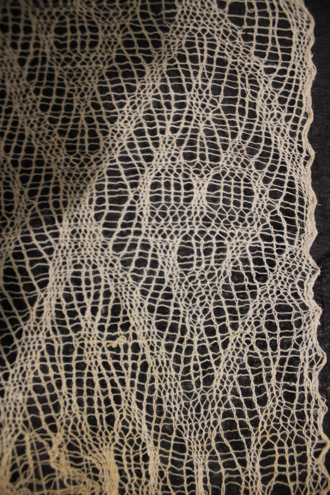 Pre Columbian Authentic Chancay Lace Textile Shroud Spooky Spirits COA