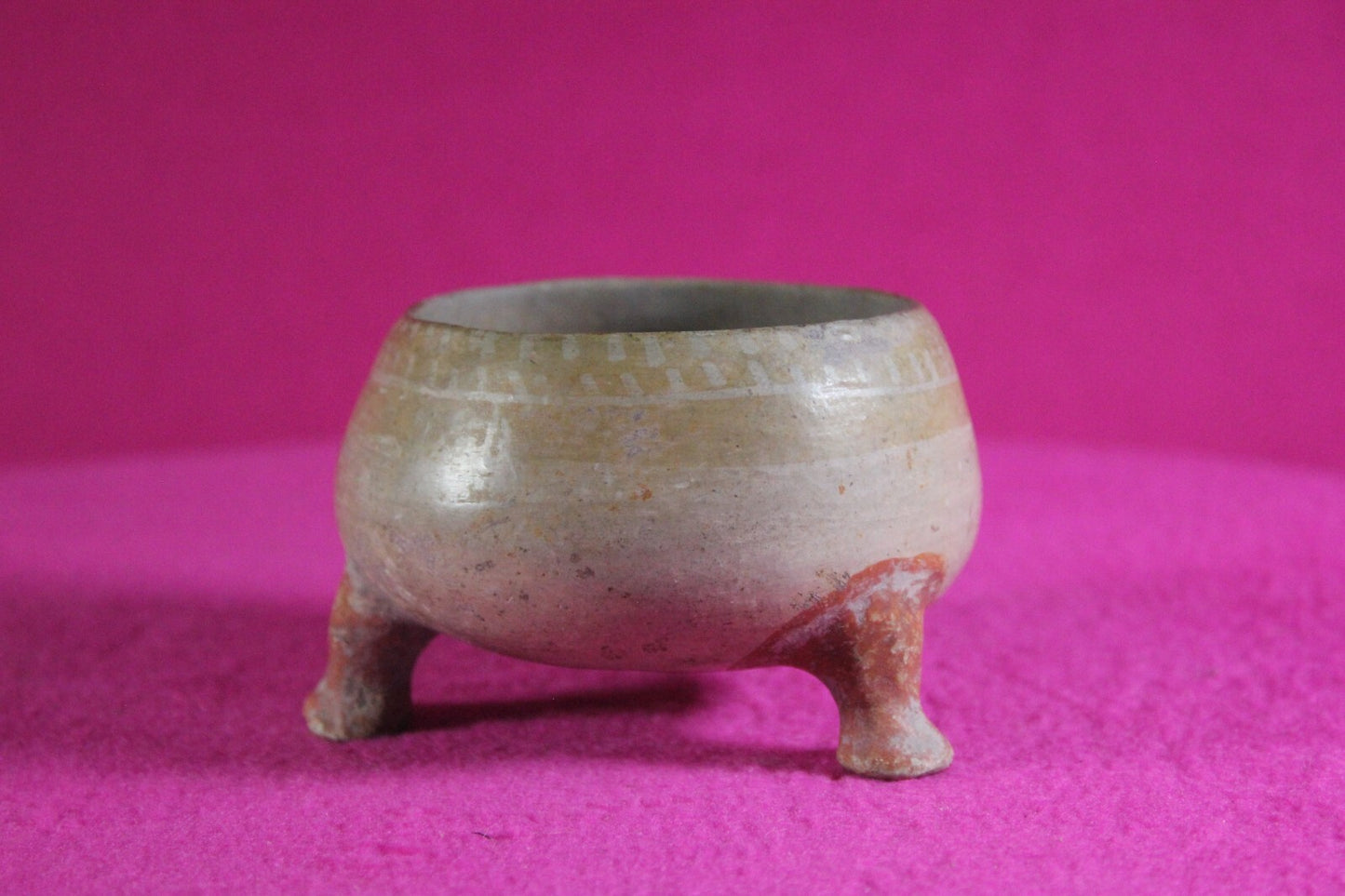 Pre Columbian Artifact Authentic Mini Tripod Bowl 1000-1400 AD Nicaragua COA J92