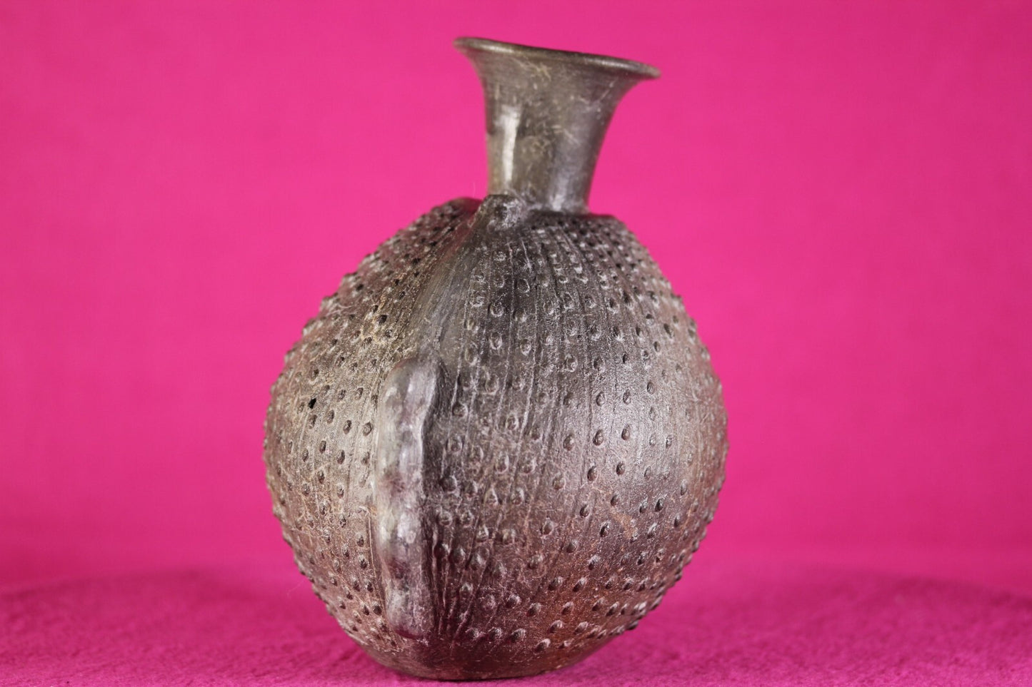 Pre Columbian Artifact Chimu Stippled Pottery Jar 850 AD-1470 AD Peru COA J48